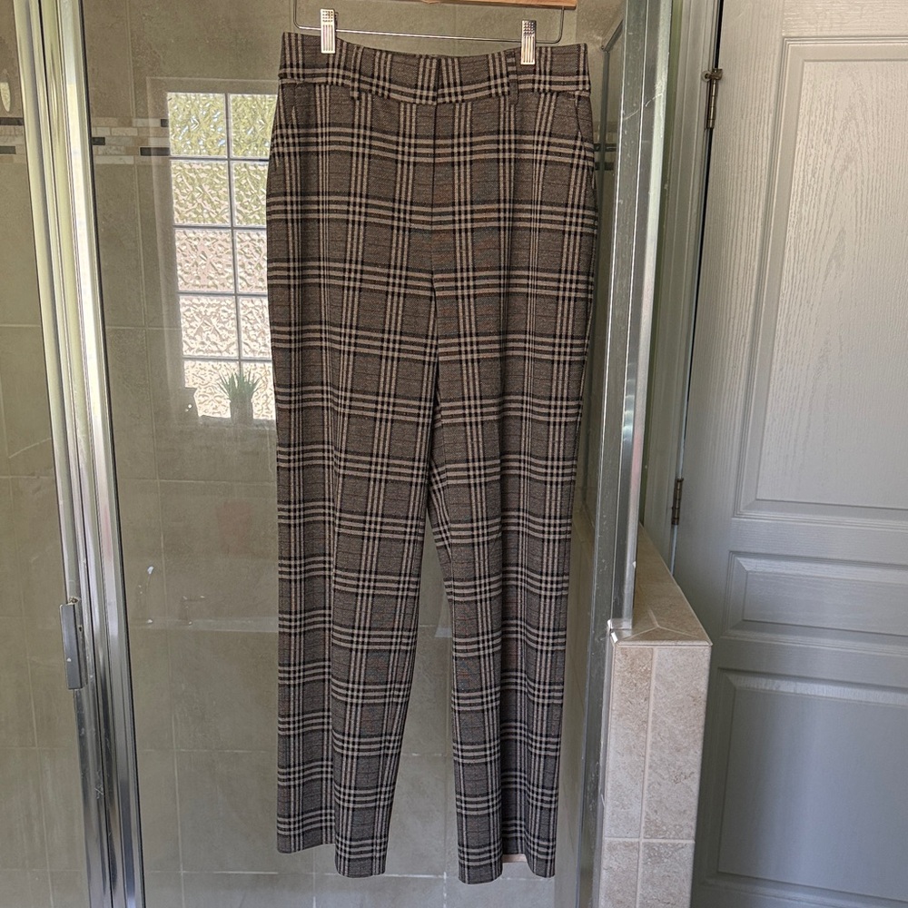 *NWT* Boston Proper - Plaid Pants in Black and Cream- Size 10